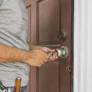 Central Locksmith Store Minneapolis, MN 612-338-4143 - locks-replace-01
